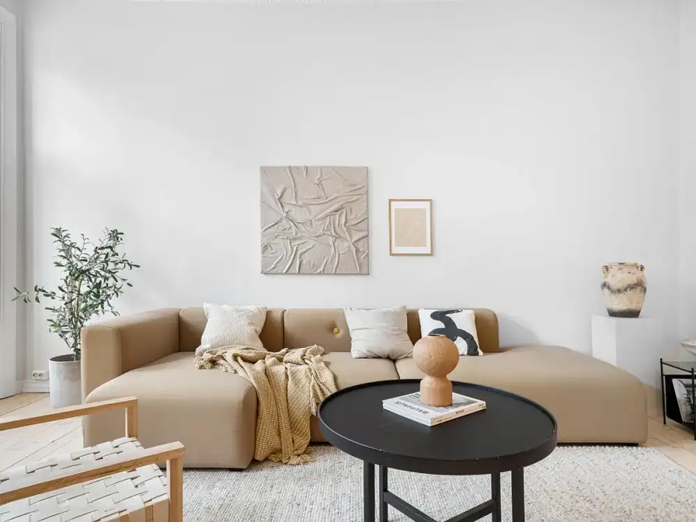 Bright, comfortable living room interior